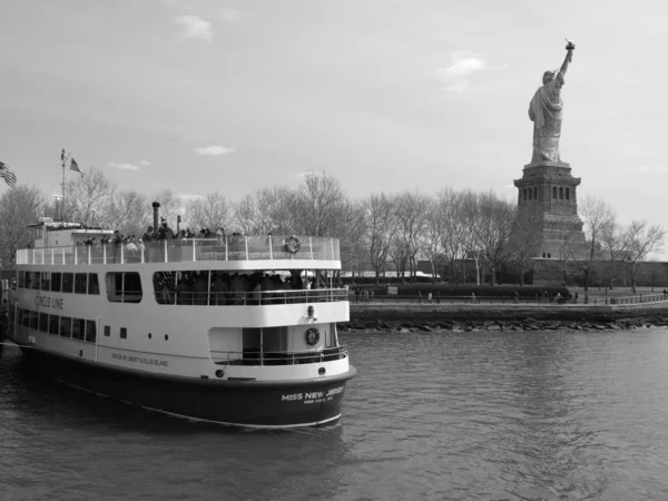 The statue of liberty — Stock Photo, Image