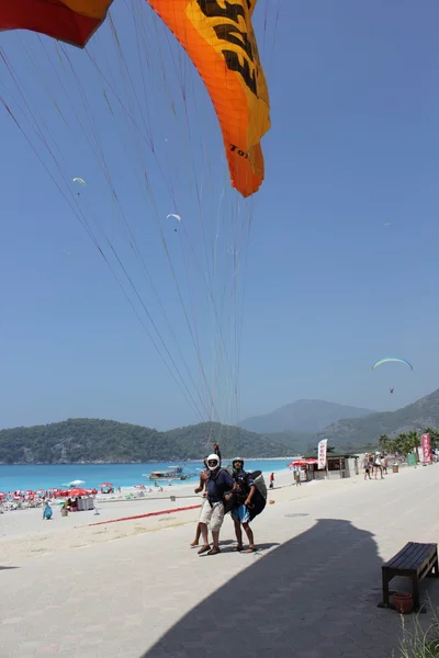 Paragliding at 0ludeniz, Turkey — Stock Photo, Image