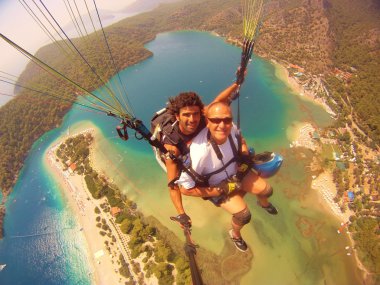 Paragliding at 0ludeniz, Turkey clipart