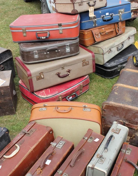 Ретро-чемоданы — стоковое фото