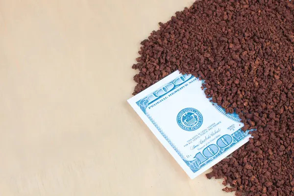 Instant kaffe med dollar - Stock-foto