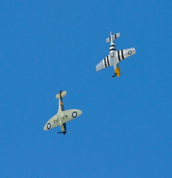 Spitfire en mustang vliegtuigen — Stockfoto