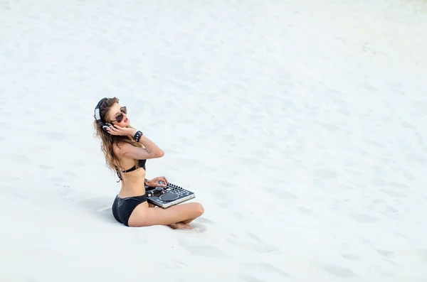 karıştırma konsol ile kadın