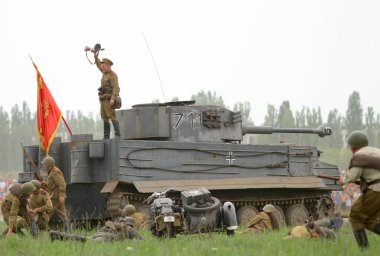 Almanca ve Sovyet üniforma ve cephane ww2