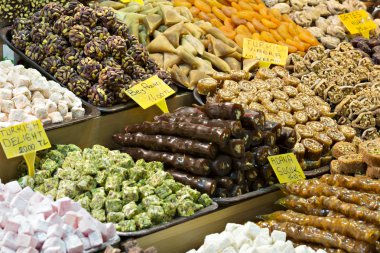 The Spice Bazaar, Istanbul, Turkey clipart