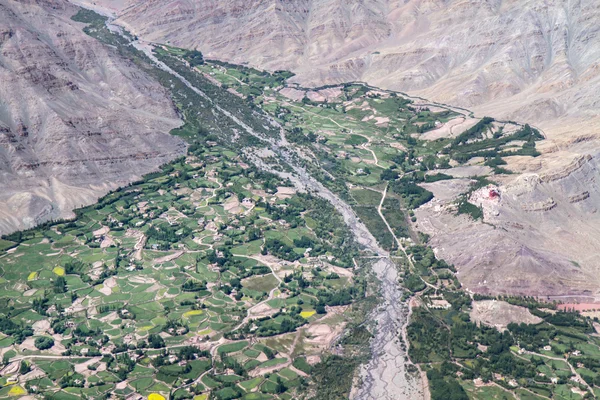 Górskiej miejscowości, ladakh, północnych Indiach — Zdjęcie stockowe