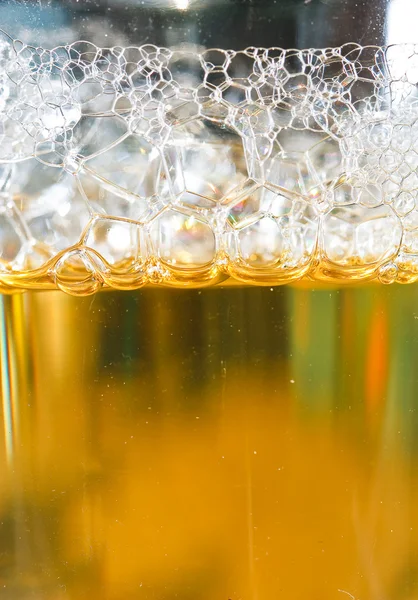 Пузыри в жидком - абстрактный фон природы . — стоковое фото