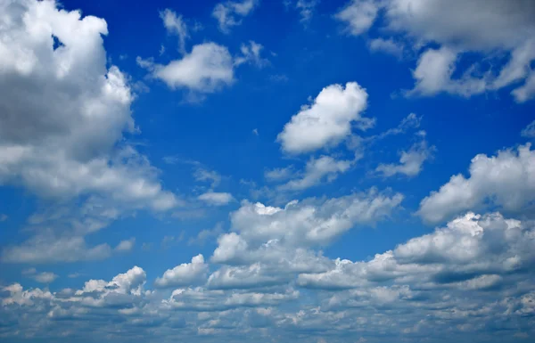 Patroon van wolken in de hemel. — Stockfoto