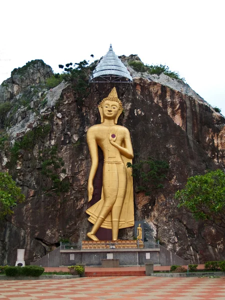 Образ Будды с барельефом — стоковое фото
