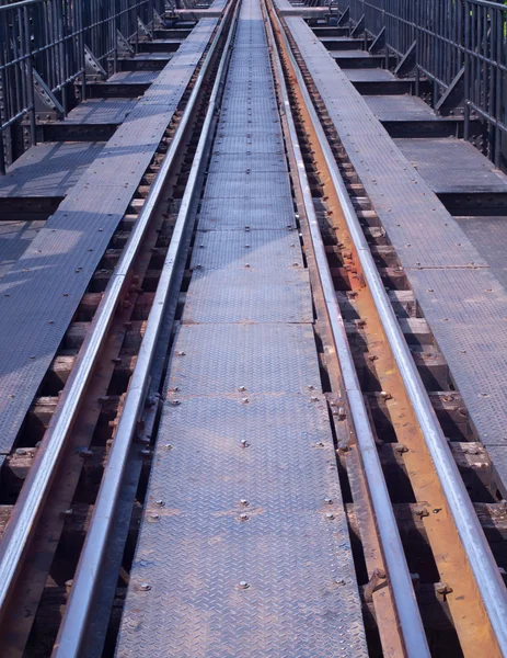 Η γέφυρα του ποταμού Κβάι — Φωτογραφία Αρχείου
