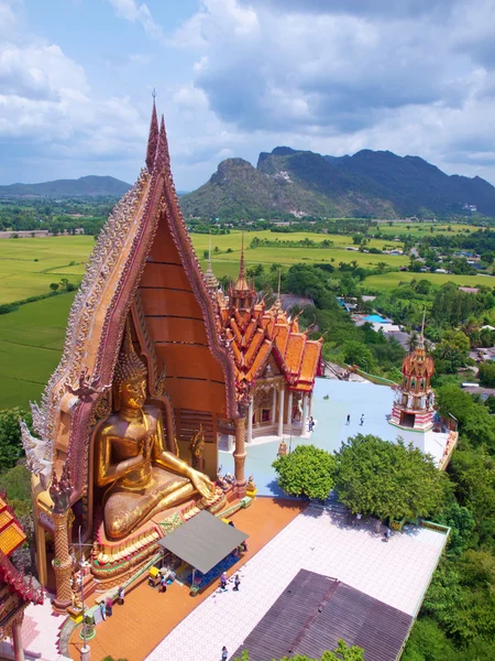 Wat Tham Sua (Templo da Caverna do Tigre ) — Fotografia de Stock