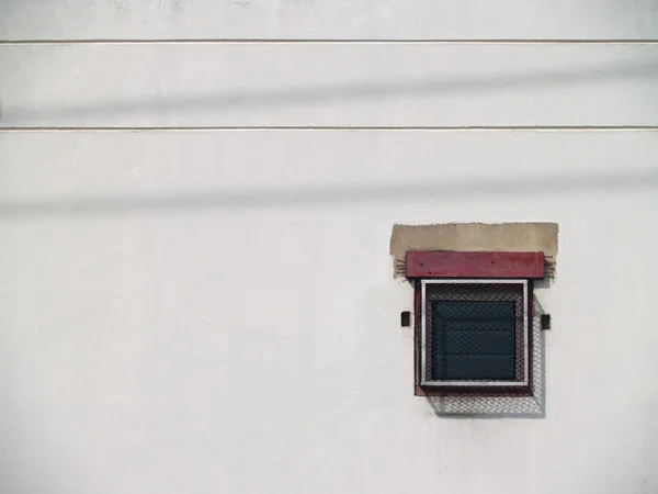 Küçük bir pencere — Stok fotoğraf