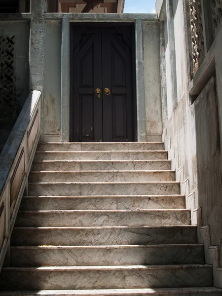 Merdivenlere Yüce Patrik residence — Stok fotoğraf