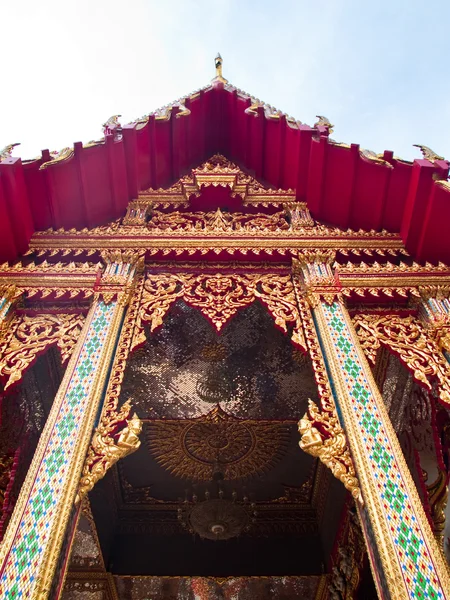 Wejście do świątyni nang sao — Zdjęcie stockowe
