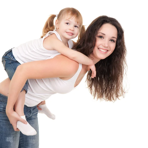 Glückliche Mutter und Tochter spielen auf weißem Hintergrund — Stockfoto