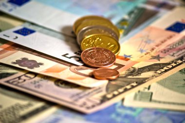 dolar euro ve Çek karşılığı