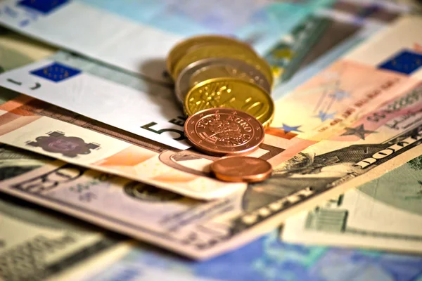 Dolary euro i czech pieniędzy — Zdjęcie stockowe