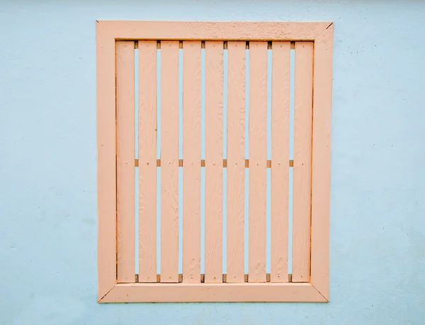 La clôture en béton ont cadre en bois — Photo