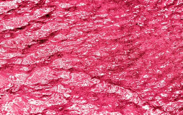 纹理的洋红色波纹水 — 图库照片
