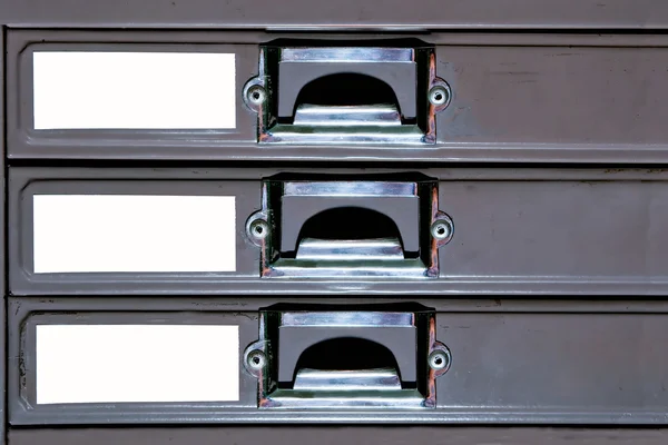 Çekmece kabine boş etiket ile çelik — Stok fotoğraf