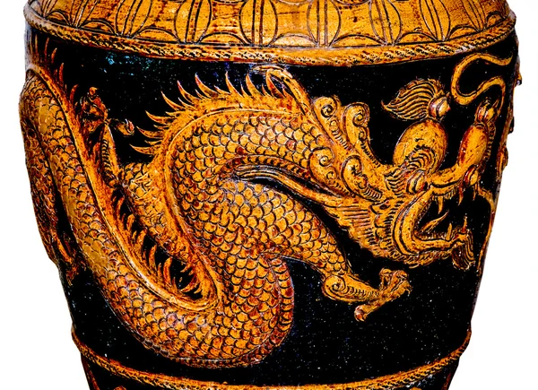 Скульптура дракона на банці — стокове фото