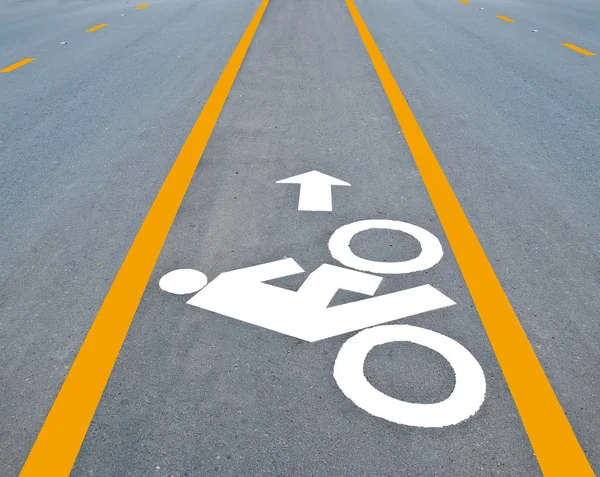The Bicycle road sign painted on the pavement — Stock Photo, Image