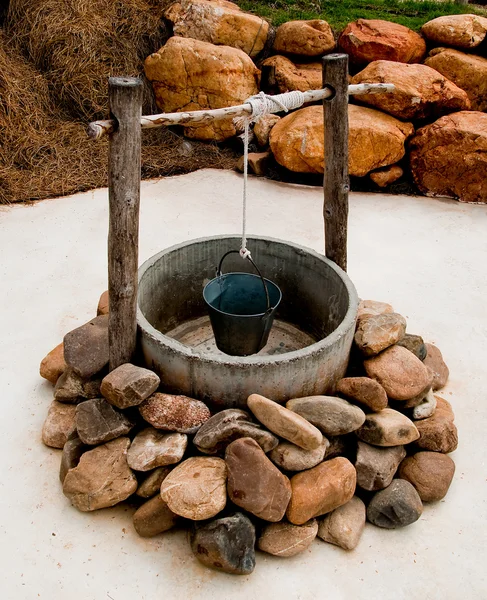 古代れんが造り井戸 — ストック写真
