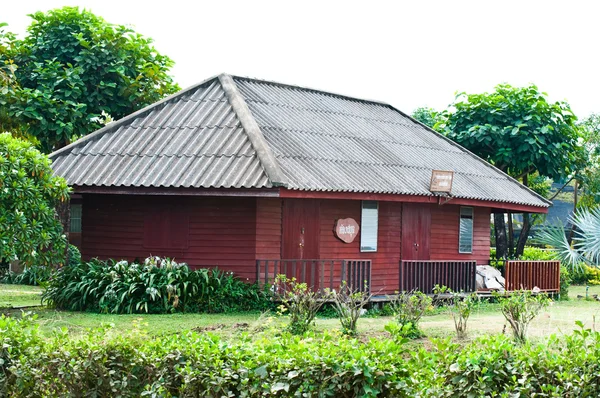 Das alte Holzhaus — Stockfoto