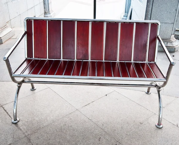 Židle lavice ve veřejných parcích — Stock fotografie