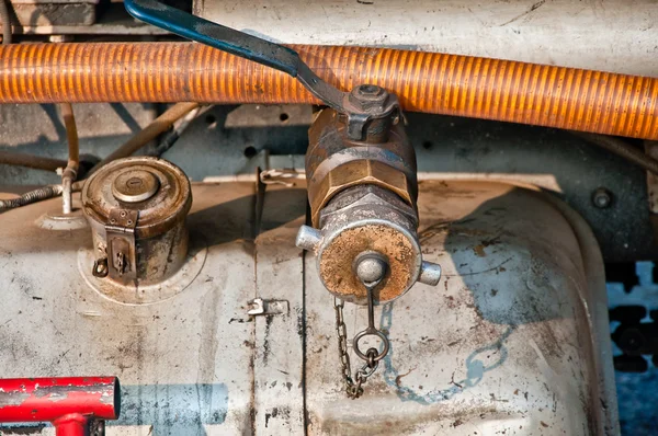 La Válvula sobre el sistema de combustible —  Fotos de Stock