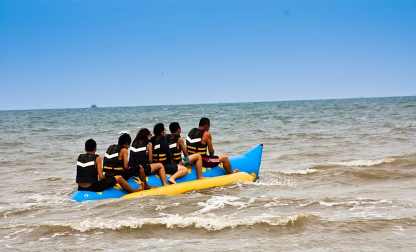 Banana boat in sea — Stock Photo, Image