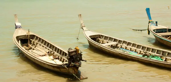 Barcos de pesca locais . — Fotografia de Stock