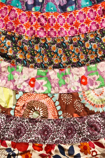 Texture de tissu coloré sur robe de femme dans le style thaïlandais — Photo
