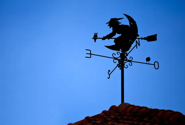 Cadı şekil üzerinde Rüzgar gülü — Stok fotoğraf