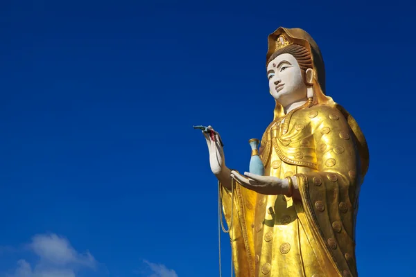 Chinese female god in blue sky — Stock Photo, Image