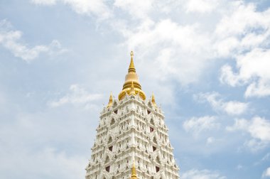 Beyaz buddhagaya pagoda