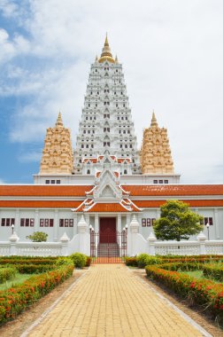 Beyaz buddhagaya pagoda