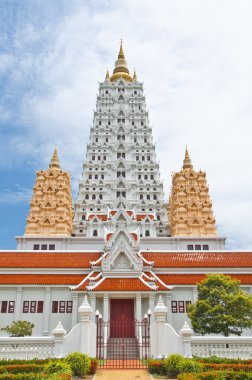 Beyaz buddhagaya pagoda