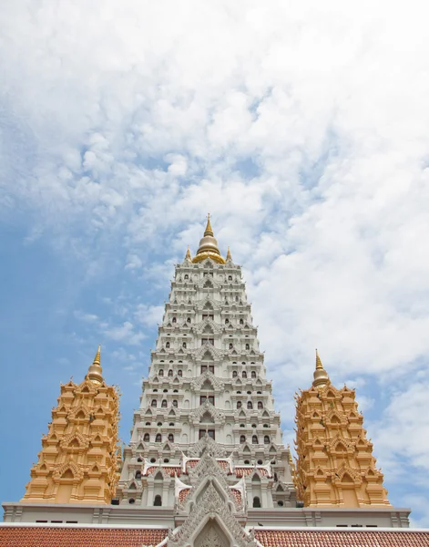 Bílá buddhagaya pagoda — Stock fotografie
