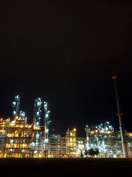stock image Night scene of chemical plant