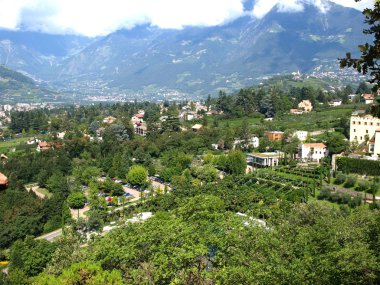 trauttmansdorff bahçe manzarası