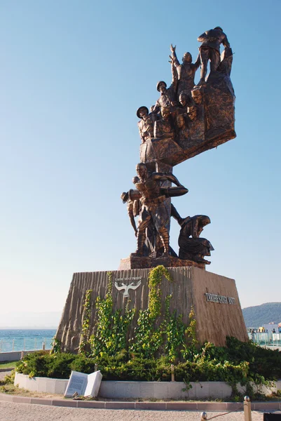 Emlékmű a győzelmet Echeban, Cana Cale, Dardanellák, Törökország — Stock Fotó