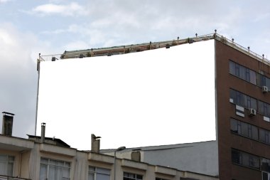 kırpma yolu etrafında boş alan da dahil olmak üzere boş büyük yatay wallscape billboard-