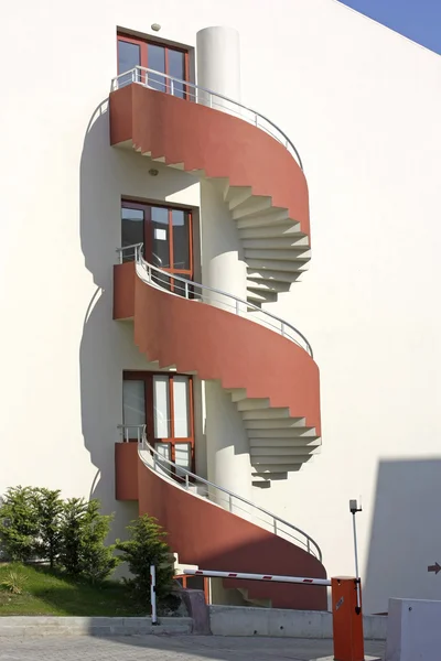 Modern building rotating upstairs — Stock Photo, Image