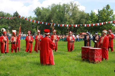 Türk geleneksel müzik grubu (Mehter) Osmanlı kostümleri