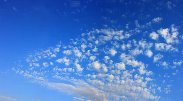 Cloudscape 34 Megapixel. geheftetes Bild. xxxl — Stockfoto