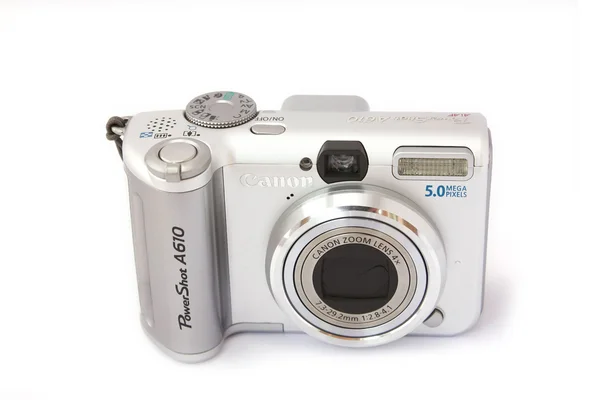 Canon Power Shot A610 câmera compacta isolada — Fotografia de Stock