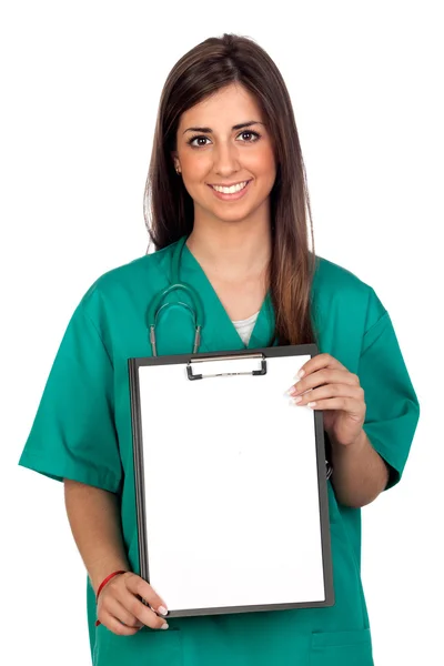 Atractiva chica médica con un portapapeles — Foto de Stock