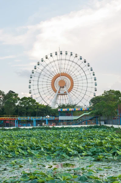 Roda gigante em Hanói — Fotografia de Stock