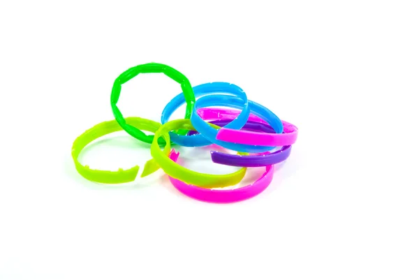 Plastic ringen met elkaar zijn verbonden — Stockfoto